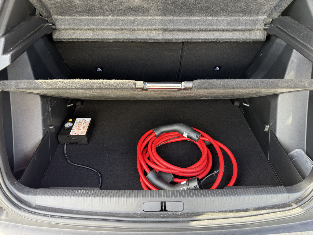 Peugeot e-2008 (T385ZS) met abonnement