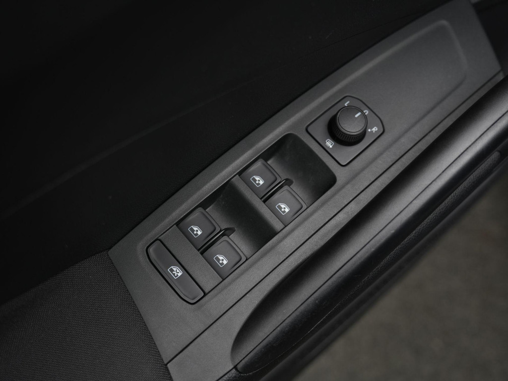 ŠKODA Fabia (GFX32B) met abonnement
