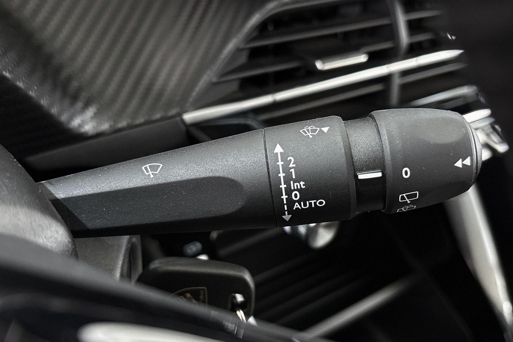 Peugeot e-208 (Z480PX) met abonnement