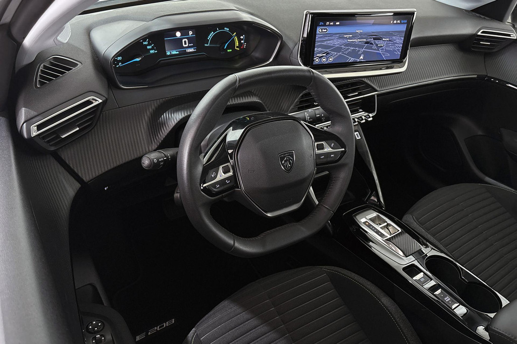 Peugeot e-208 (Z480PX) met abonnement