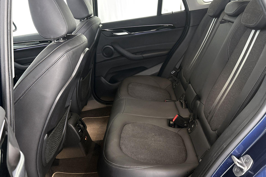BMW X1 (KVZ05K) met abonnement