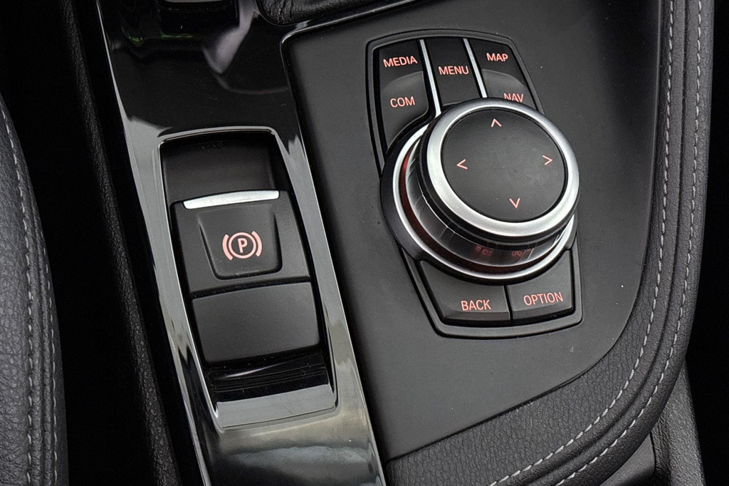BMW X1 (KVZ05K) met abonnement