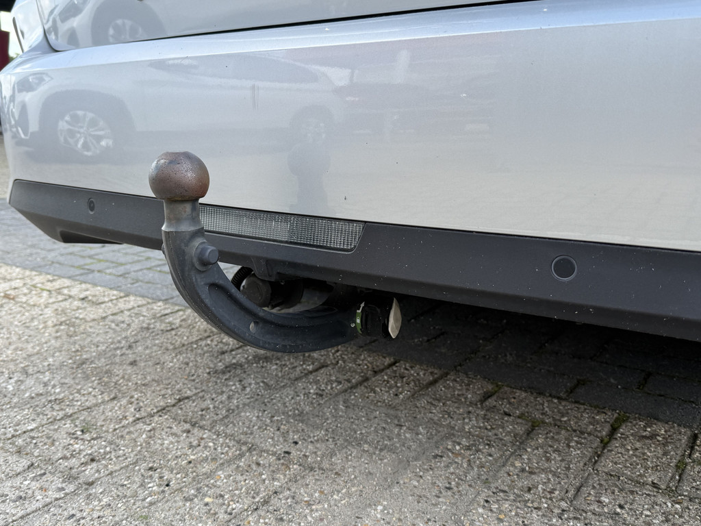 Opel Astra (T354JB) met abonnement