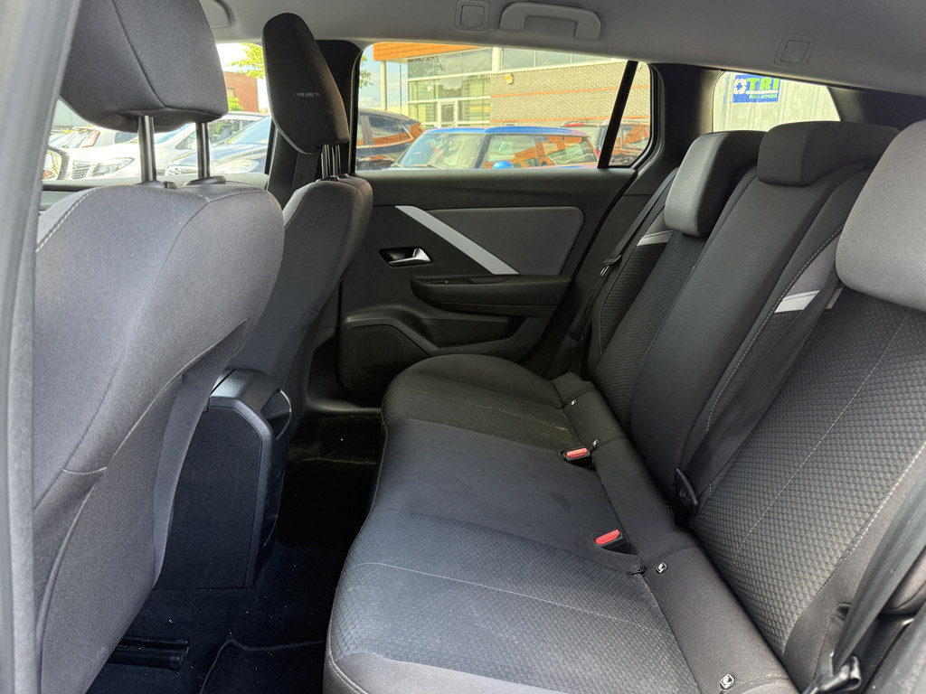 Opel Astra (T354JB) met abonnement