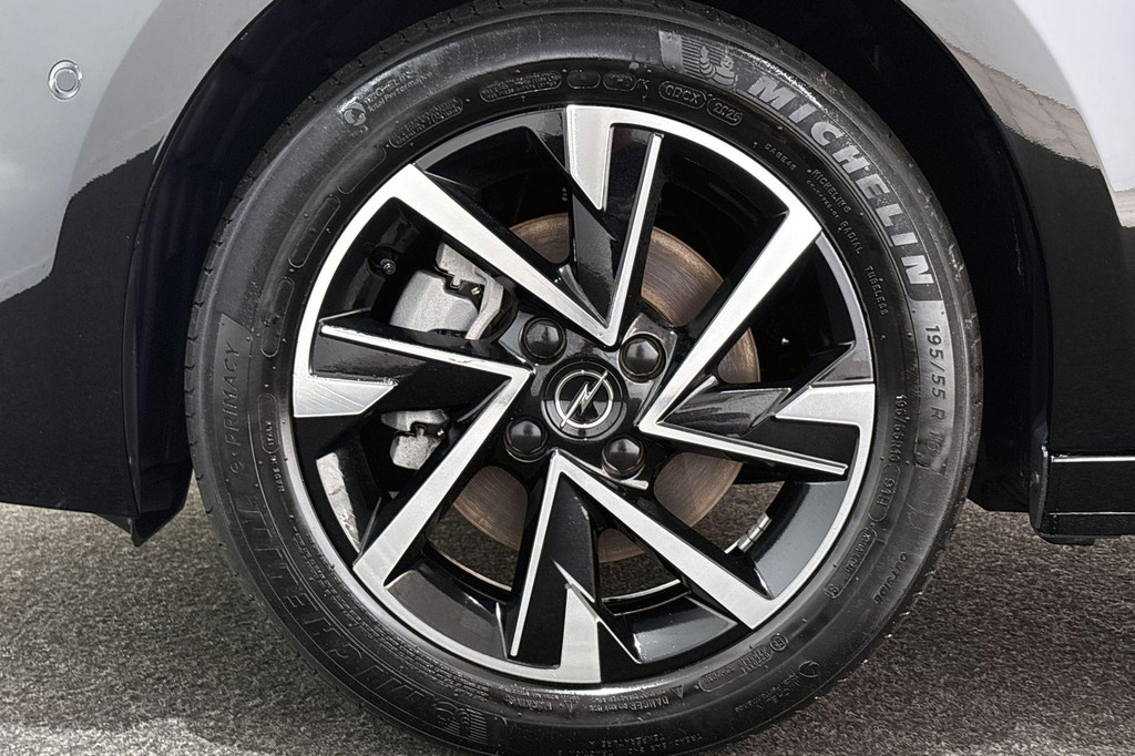 Opel Corsa (HVS57Z) met abonnement