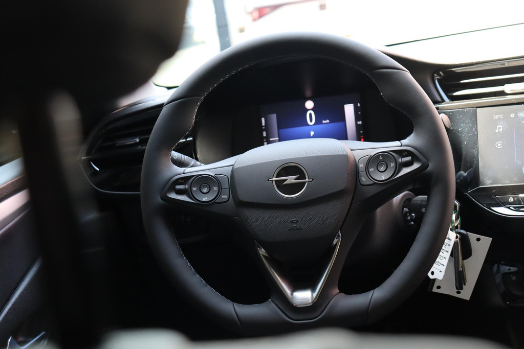 Opel Corsa (KKJ30H) met abonnement