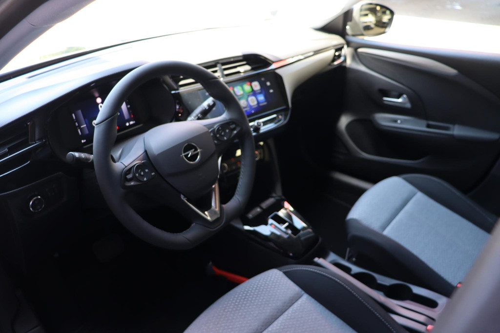 Opel Corsa (KKJ30H) met abonnement