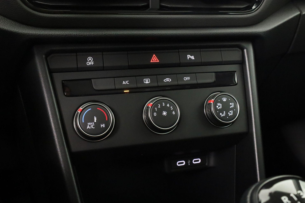 Volkswagen T-Roc (JGT04D) met abonnement