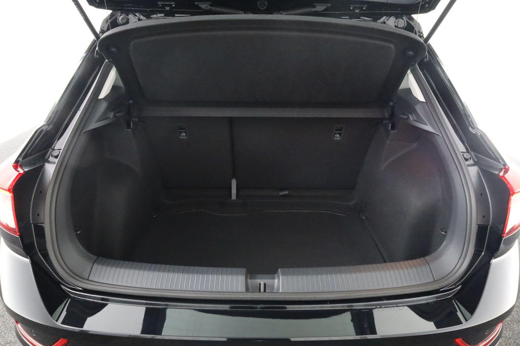 Volkswagen T-Roc (JGT04D) met abonnement