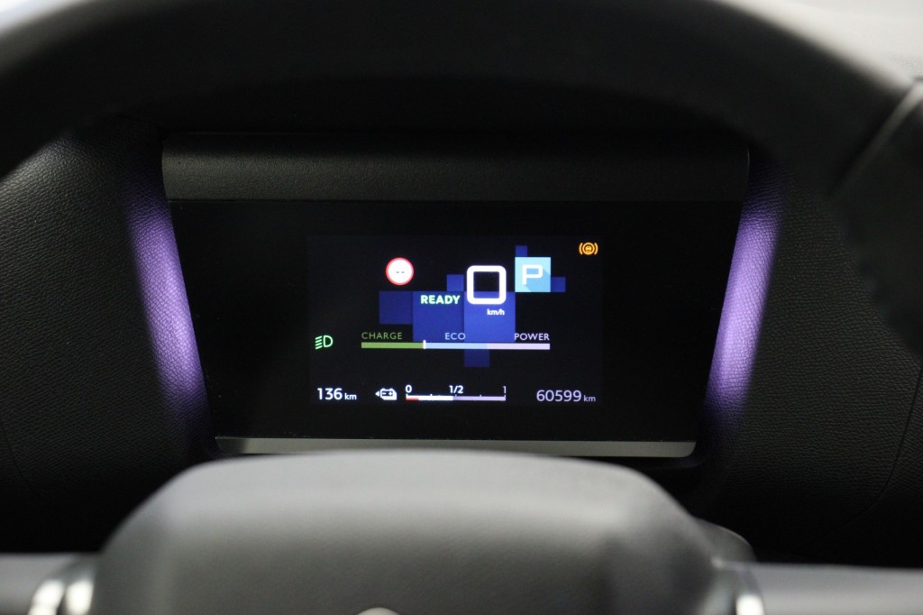 Citroën Ë-C4 (T863NX) met abonnement