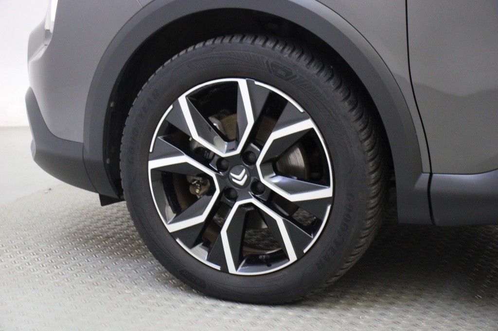 Citroën Ë-C4 (T863NX) met abonnement