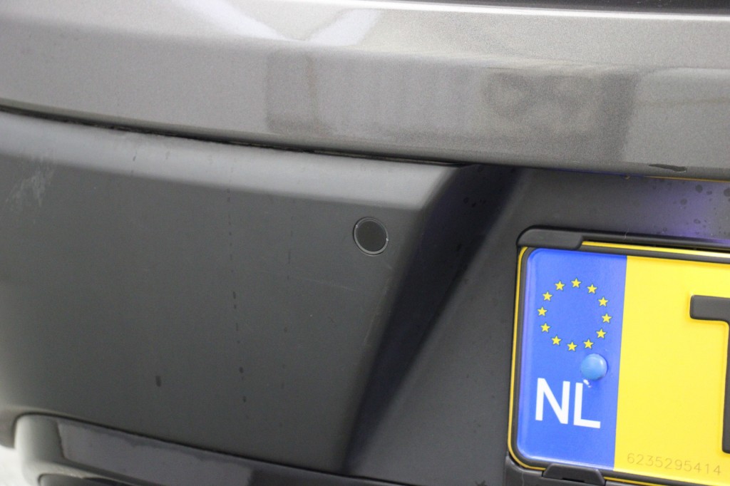 Citroën Ë-C4 (T863NX) met abonnement
