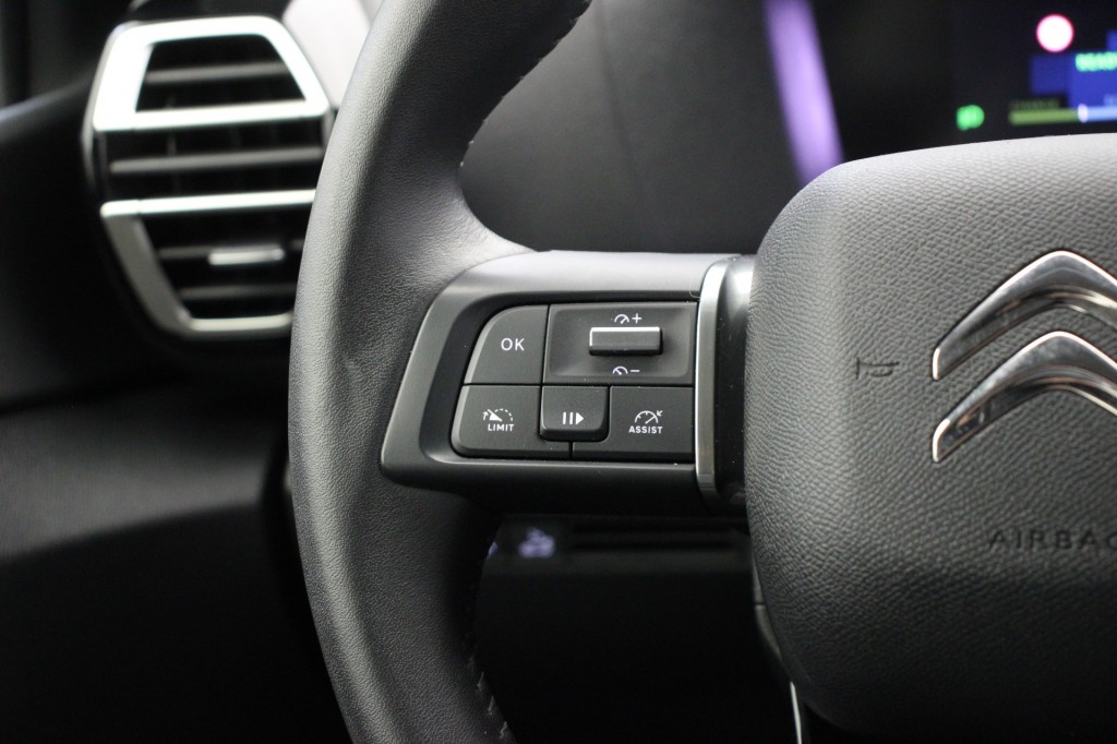 Citroën Ë-C4 (T863NX) met abonnement