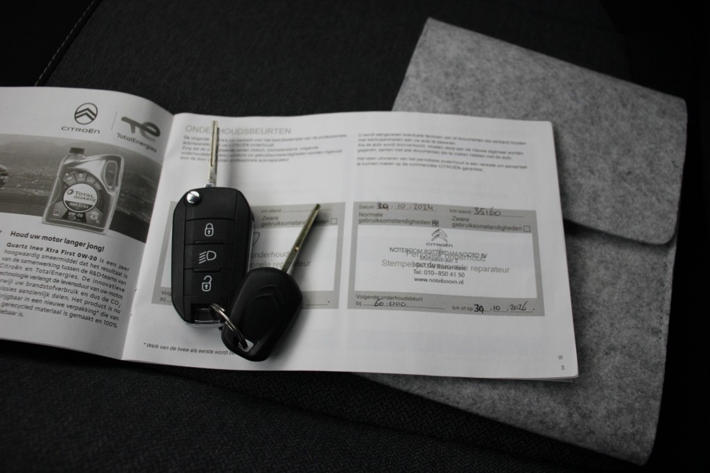 Citroën Ë-C4 (T863NX) met abonnement