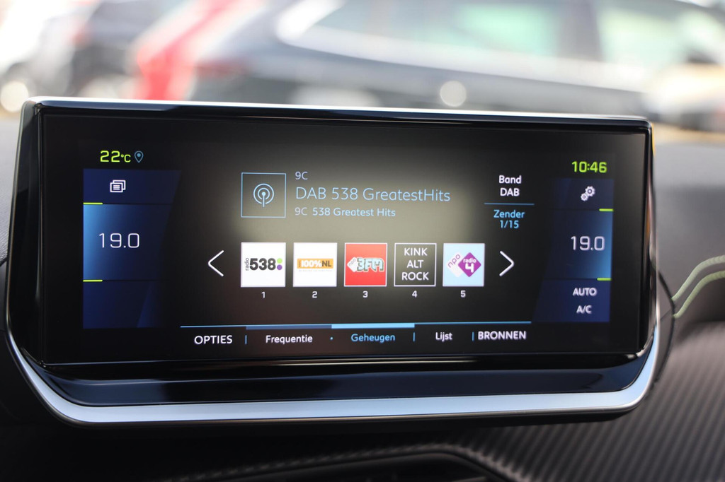Peugeot e-208 (S582FL) met abonnement