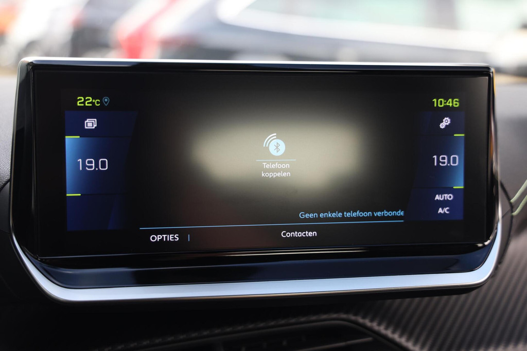 Peugeot e-208 (S582FL) met abonnement