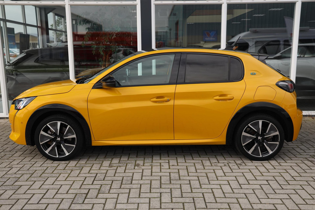 Peugeot e-208 (S582FL) met abonnement