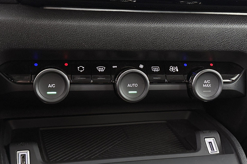Citroën Ë-C4 (Z855GG) met abonnement