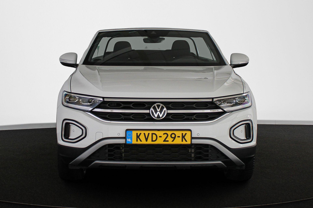 Volkswagen T-Roc Cabrio (KVD29K) met abonnement