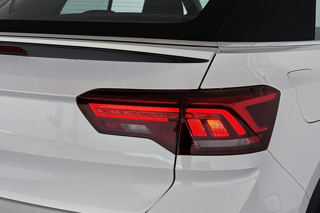 Volkswagen T-Roc Cabrio (KVD29K) met abonnement