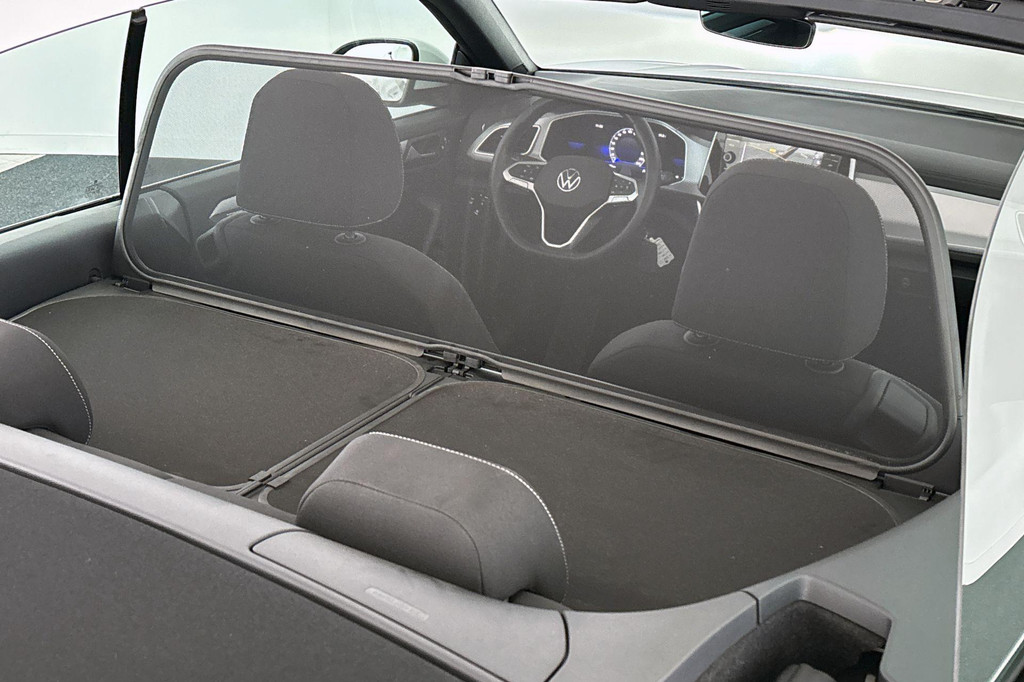 Volkswagen T-Roc Cabrio (KVD29K) met abonnement
