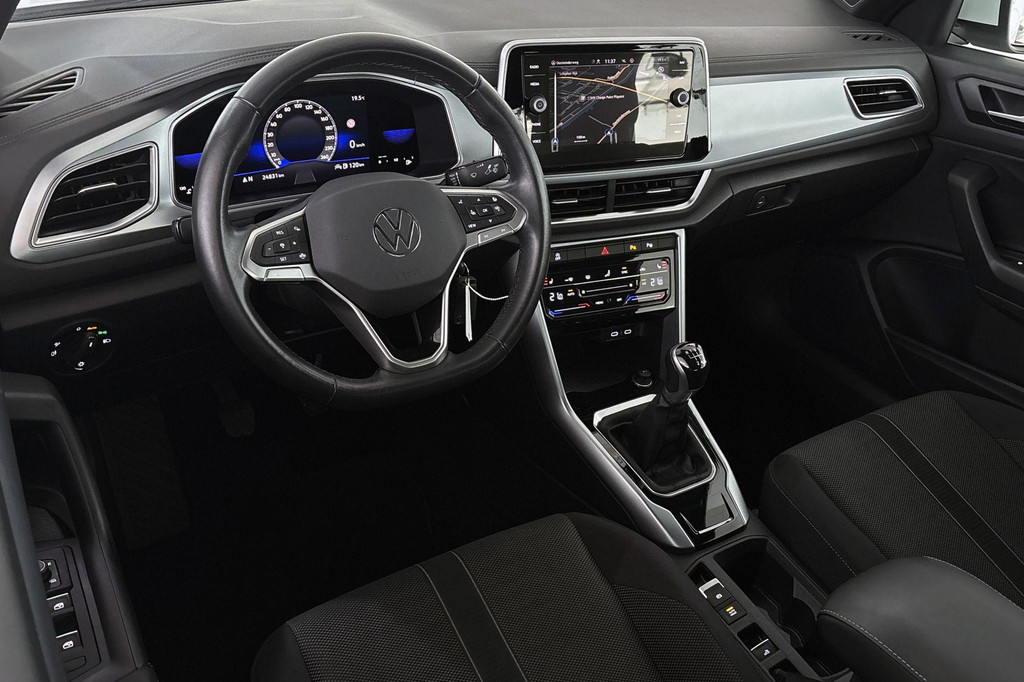 Volkswagen T-Roc Cabrio (KVD29K) met abonnement