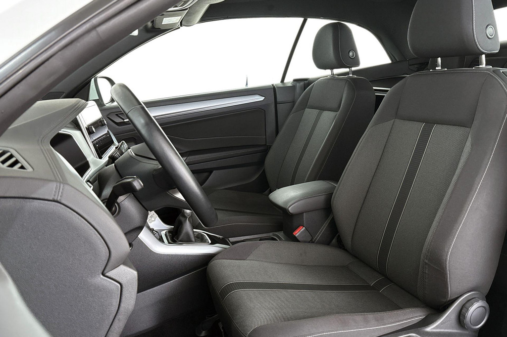 Volkswagen T-Roc Cabrio (KVD29K) met abonnement