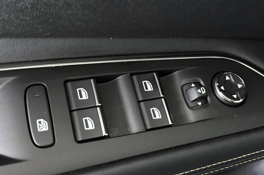 Peugeot 3008 (P859DK) met abonnement