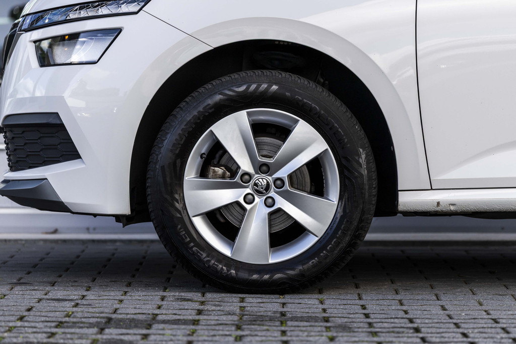 ŠKODA Kamiq (X508SV) met abonnement