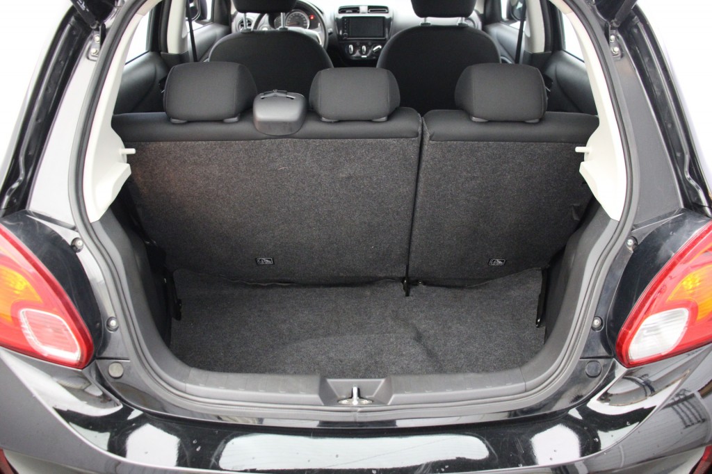 Mitsubishi Space Star (L398DK) met abonnement