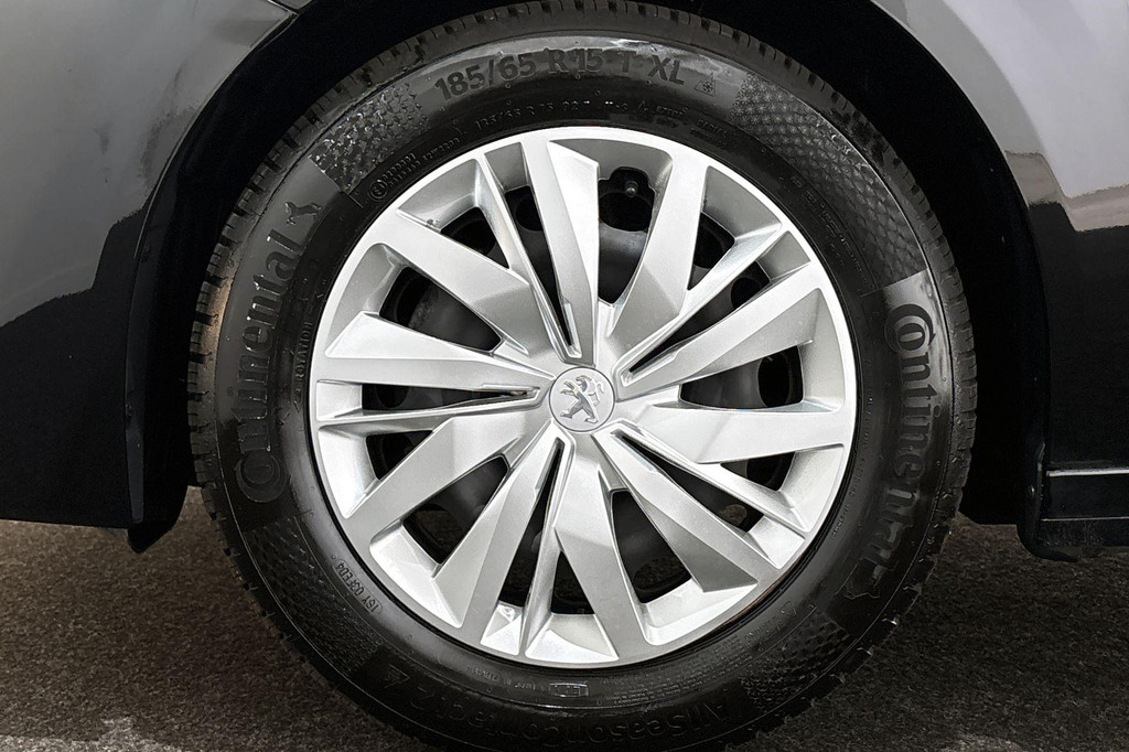 Peugeot 208 (T046TS) met abonnement