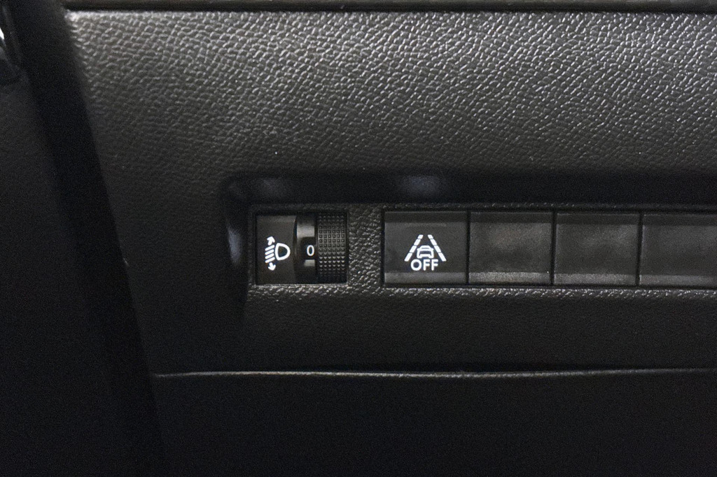 Peugeot 208 (T046TS) met abonnement