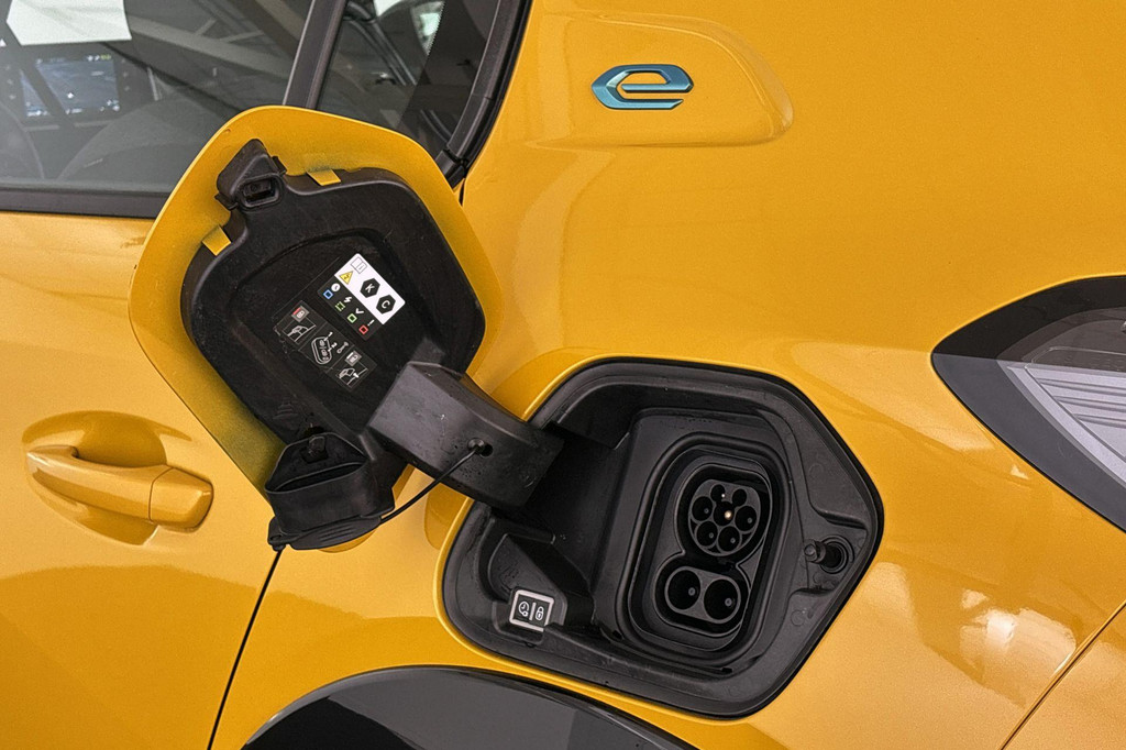 Peugeot e-208 (P964SB) met abonnement