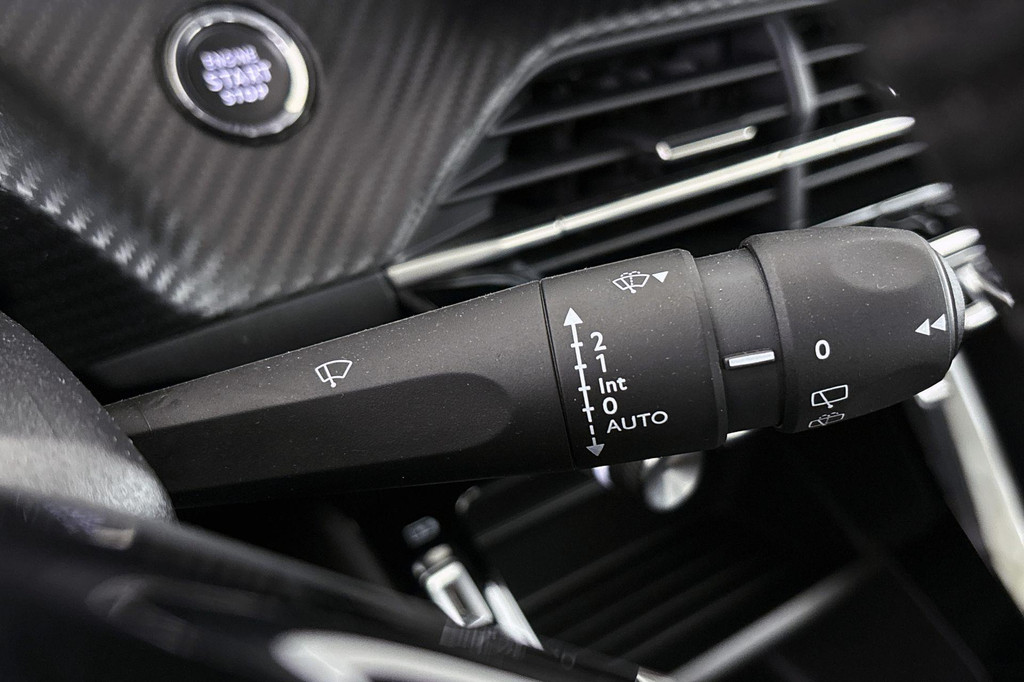 Peugeot e-208 (P964SB) met abonnement