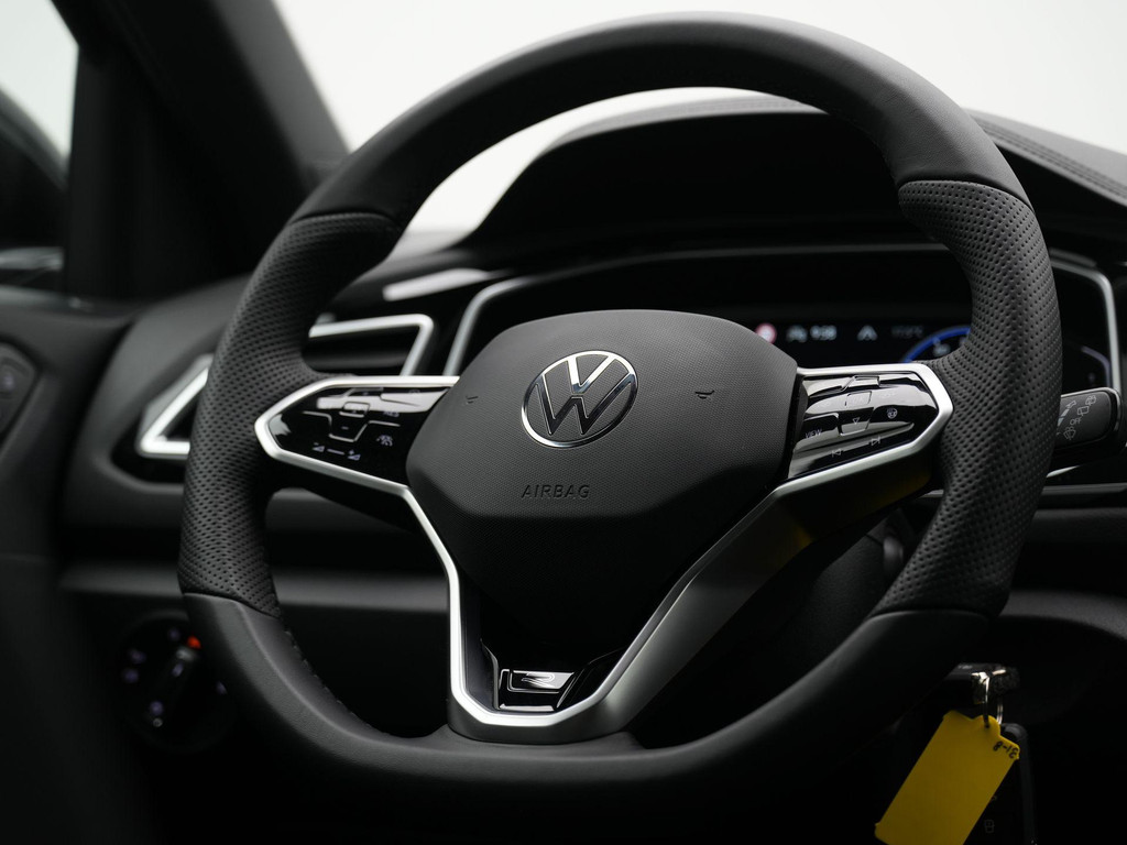Volkswagen T-Roc (KXF95B) met abonnement