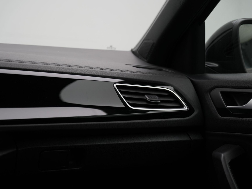 Volkswagen T-Roc (KXF95B) met abonnement