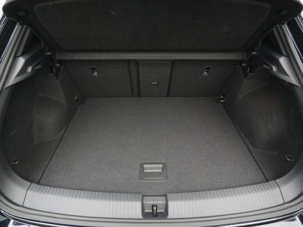 Volkswagen T-Roc (KXF95B) met abonnement