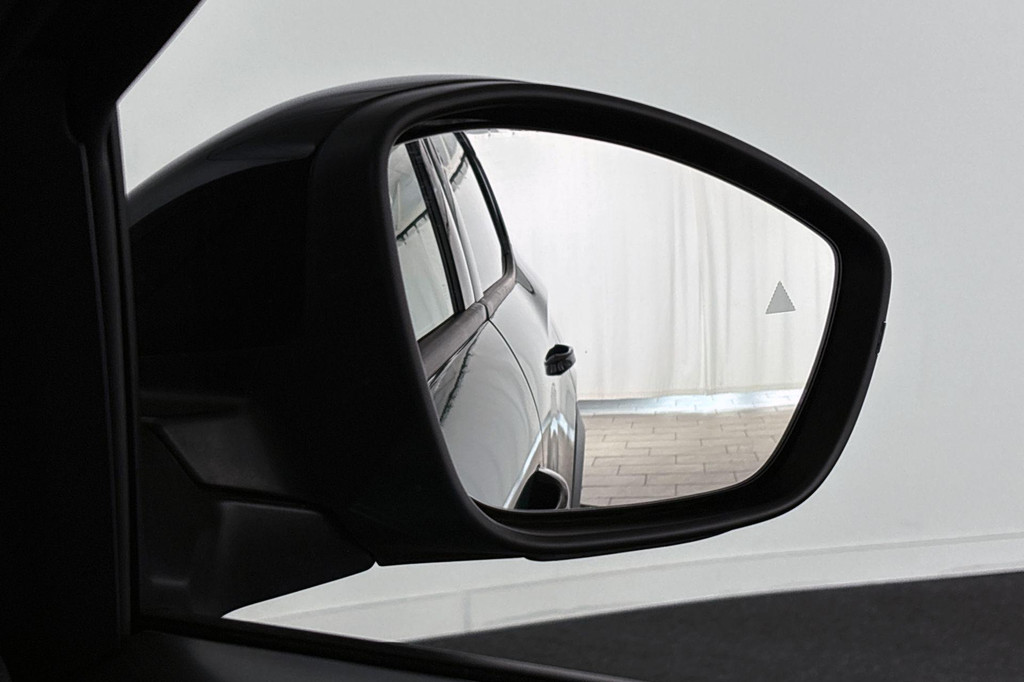 Opel Frontera (JBS06P) met abonnement