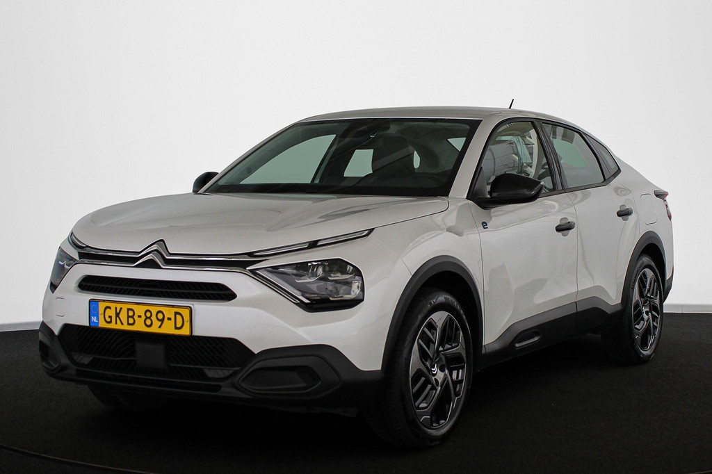 Citroën Ë-C4 (GKB89D) met abonnement