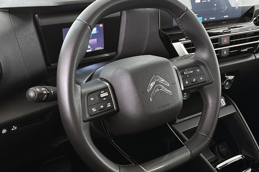 Citroën Ë-C4 (GKB89D) met abonnement