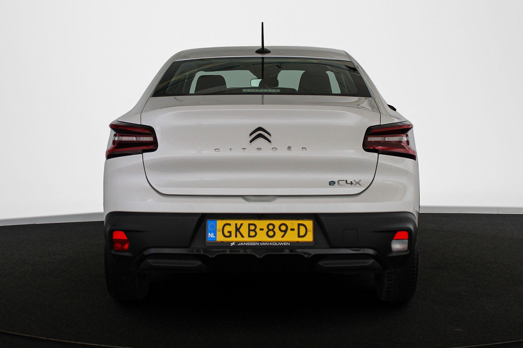 Citroën Ë-C4 (GKB89D) met abonnement