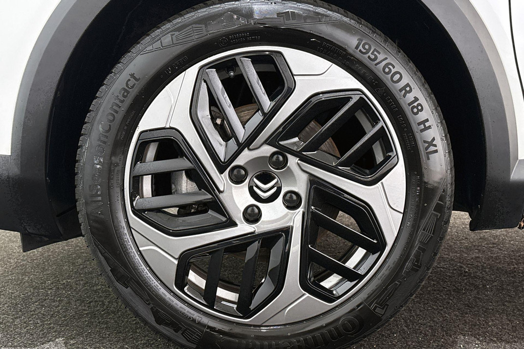 Citroën Ë-C4 (GKB89D) met abonnement