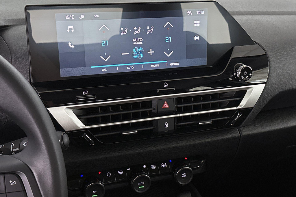 Citroën Ë-C4 (GKB89D) met abonnement