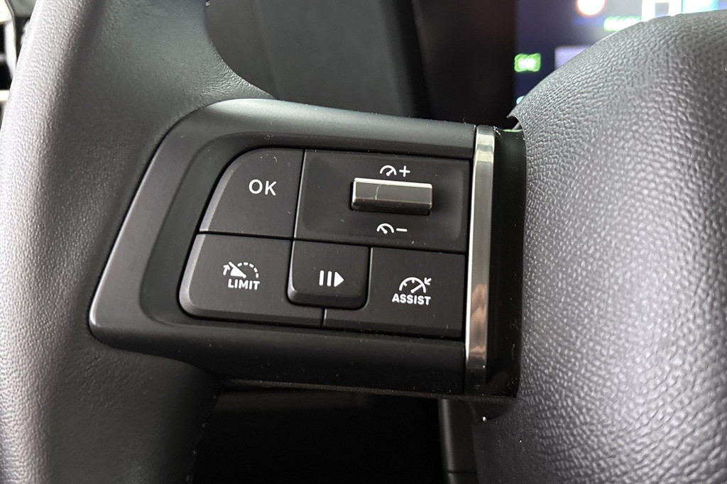 Citroën Ë-C4 (GKB89D) met abonnement