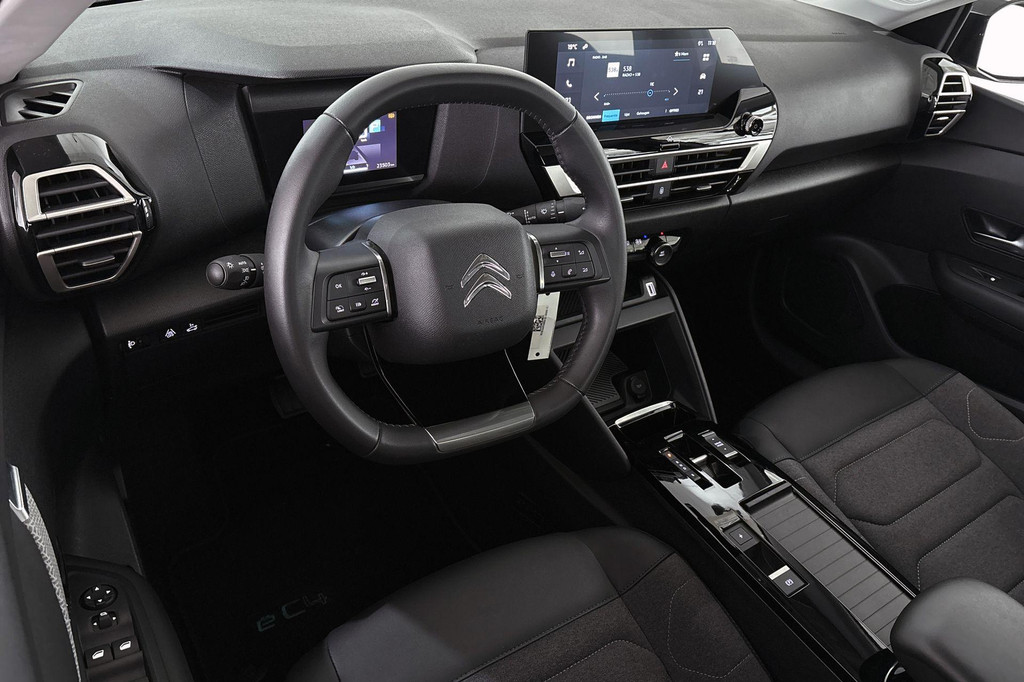 Citroën Ë-C4 (GKB89D) met abonnement
