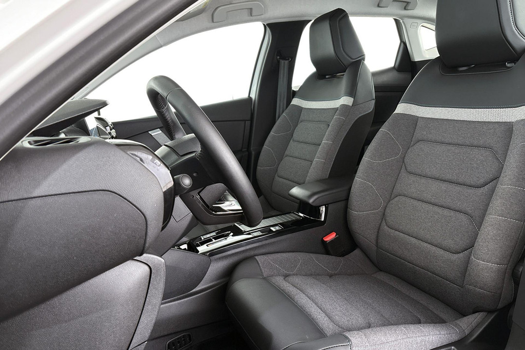 Citroën Ë-C4 (GKB89D) met abonnement
