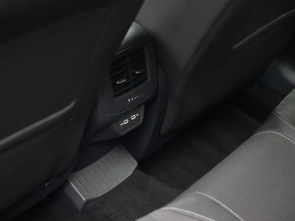 Volkswagen T-Roc (KXJ26V) met abonnement