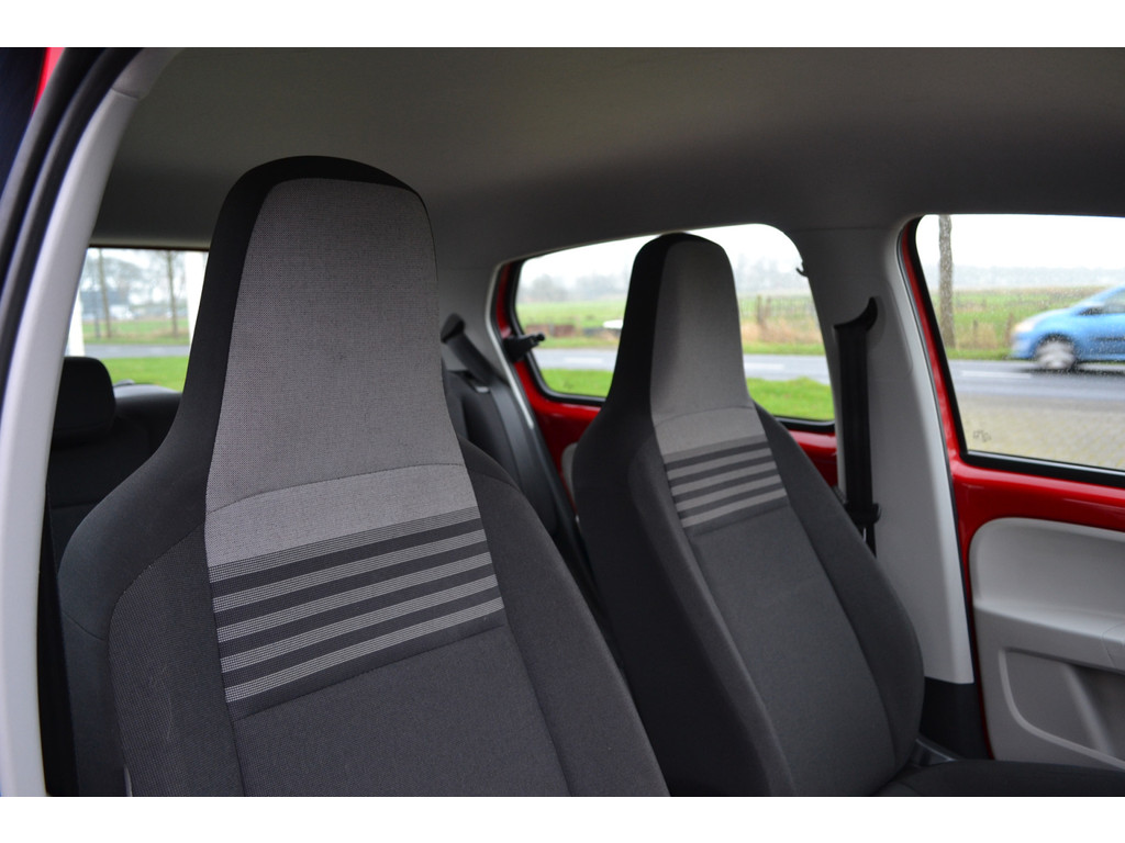 Volkswagen up! (RL009J) met abonnement