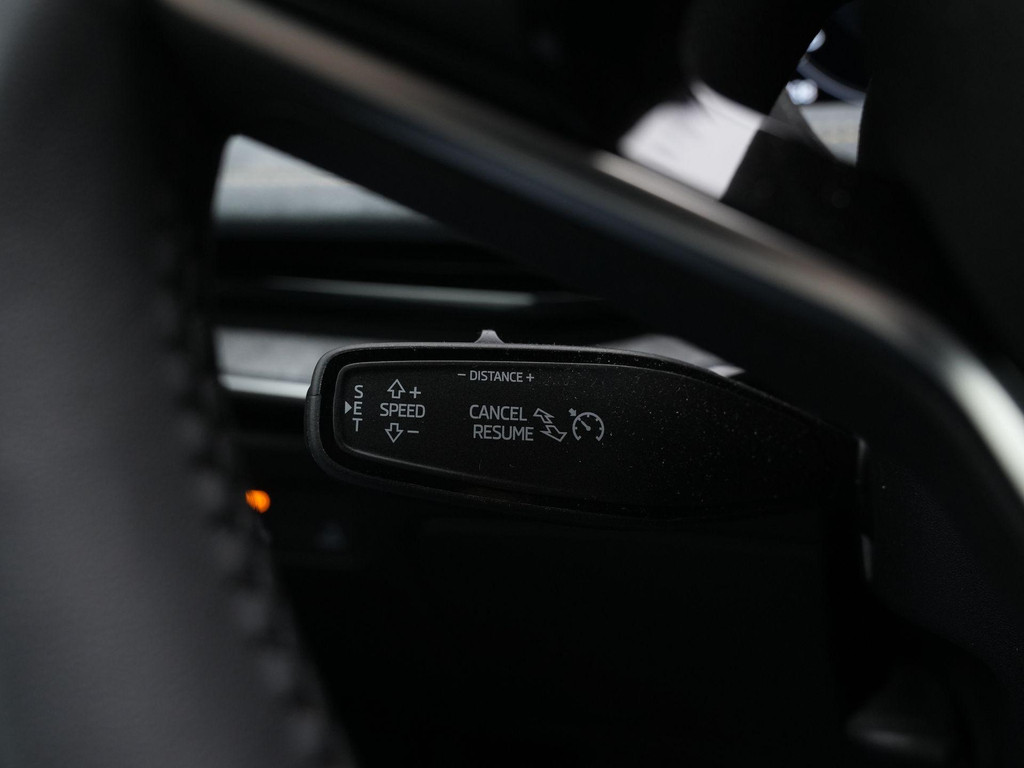 ŠKODA Superb (HKK19R) met abonnement