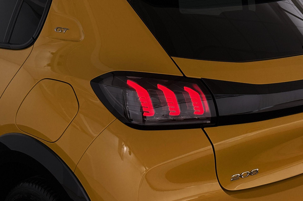 Peugeot 208 (P584GF) met abonnement